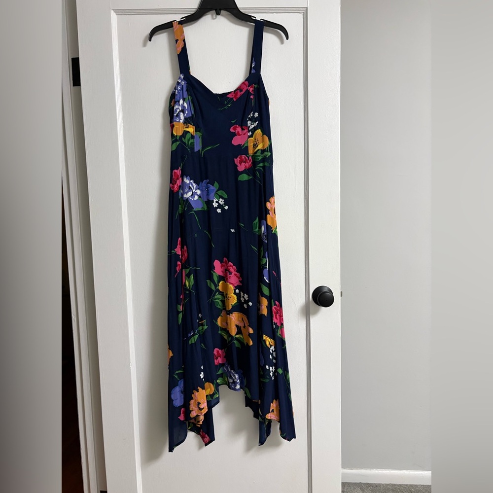 NWOT Maeve Anthropologie Vivienne Maxi Floral Handkerchief Dress blue Size 8 - Picture 4 of 16